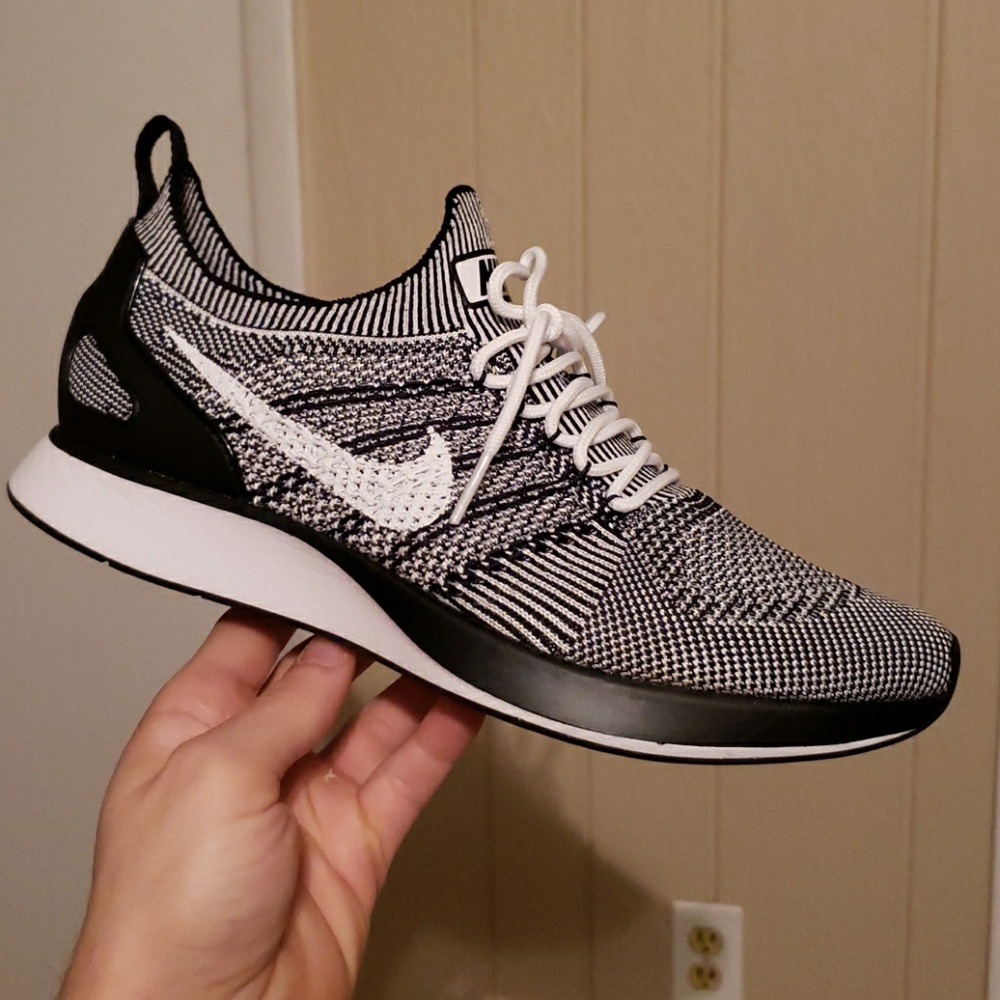 Nike flyknit Mariah OREO Men's 9